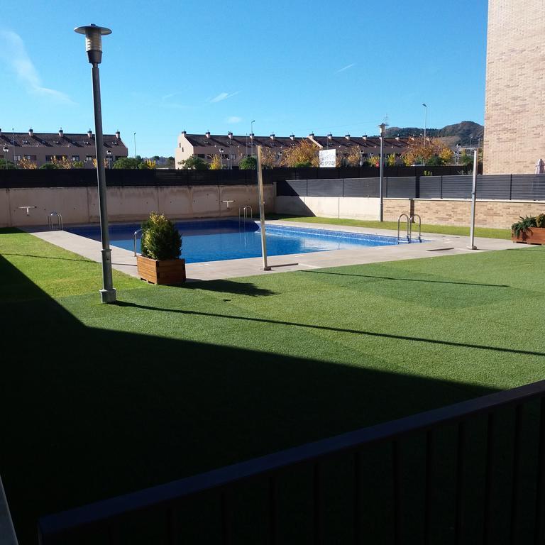 Poesia Y Vino Apartman Lardero Kültér fotó
