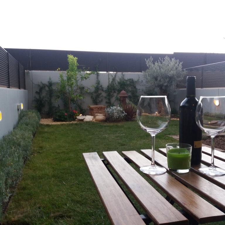 Poesia Y Vino Apartman Lardero Kültér fotó